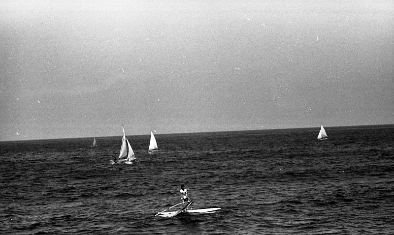 File:PikiWiki Israel 76882 opening of the marina in nahariya 91979.jpg