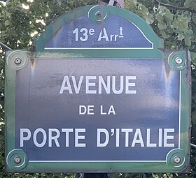 Voir la plaque.