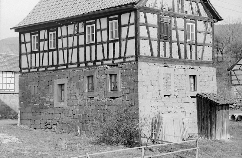 File:Röbschütz 1988-04-17 08.jpg