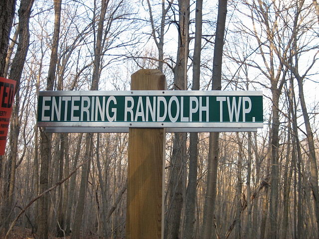 Entering Randolph on Patriots Path