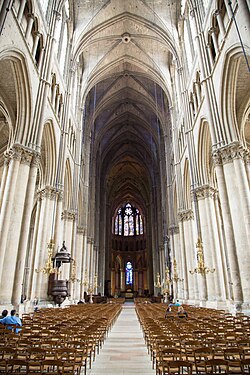 Reims Notre Dame interior.jpg