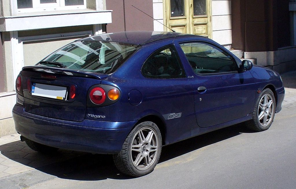 File:Renault Mégane III Coupé Phase I Heck.JPG - Wikimedia Commons