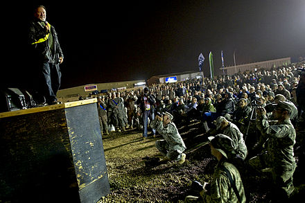 羅賓·威廉斯2010年在巴格達進行勞軍演出