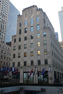 View of the building's Lower Plaza elevation Rockefeller Center Mar 2022 65.jpg