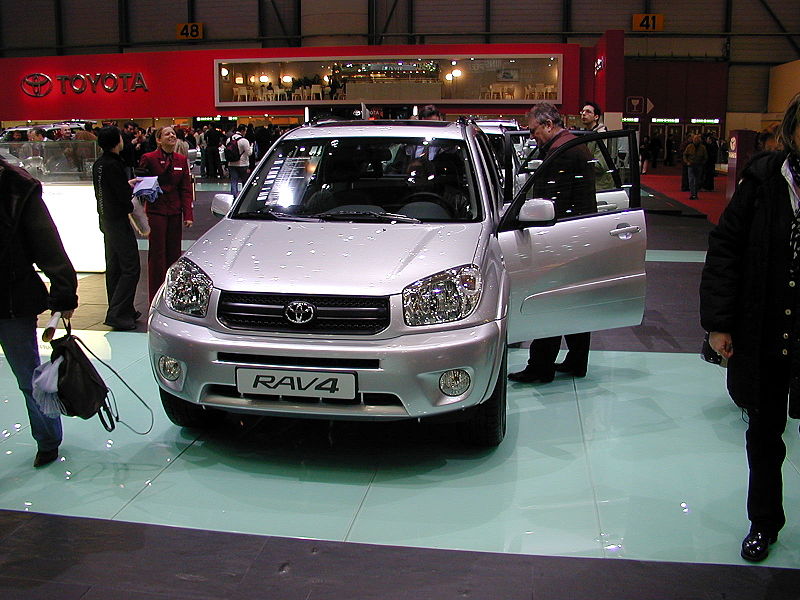 File:SAG2004 153 Toyota Rav4.JPG