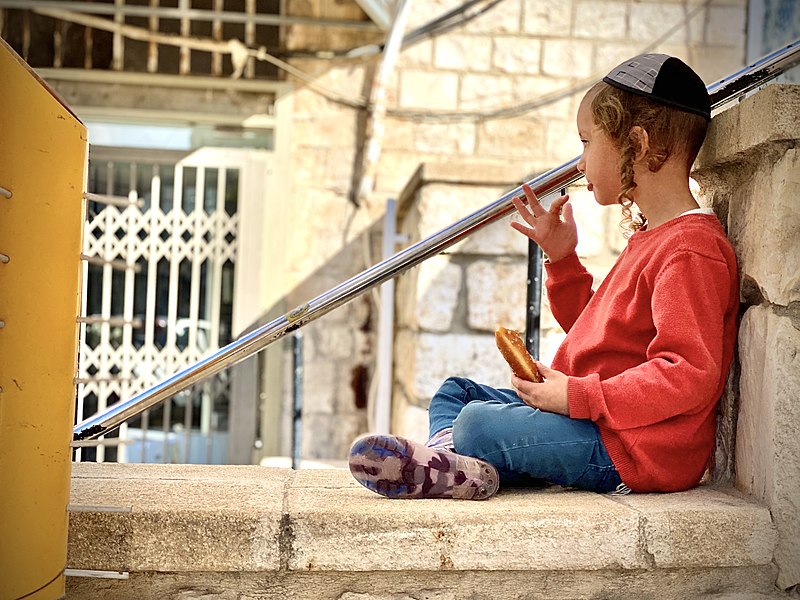 File:Safed Jewish Boy.jpg