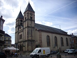 Sarrebourg - église Saint-Barthélémy (2).JPG