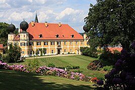 View of Ramspau Castle and its garden