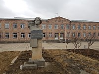 Shushanik Kurghinyan bust, Gyumri (2).jpg