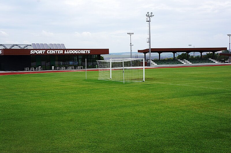 File:Sport Center Ludogorets.jpg