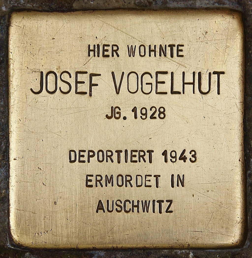 Stolperstein für Josef Vogelhut (Schwäbisch Hall).jpg