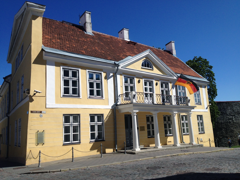 File:Tallinn residenz.png