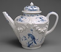 Teapot MET DT4382 (cropped).jpg