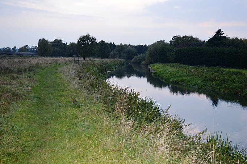 File:The Riddy and River ivel.JPG