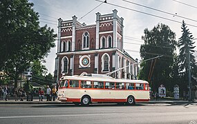 The first trolleybus in Rivne near Saint Anthony of Padua church.jpg