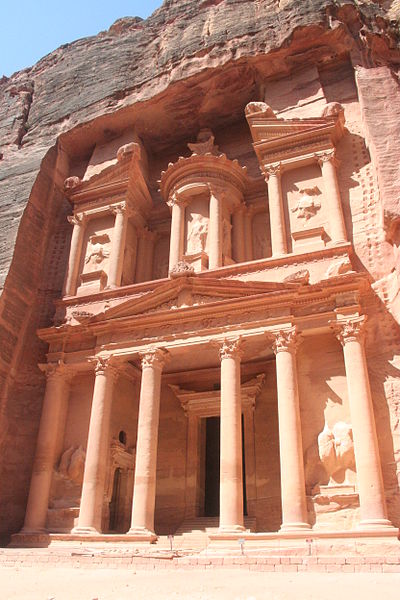 File:The magnificent treasury of Petra.JPG