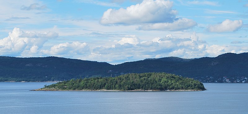 File:Tofteholmen.JPG