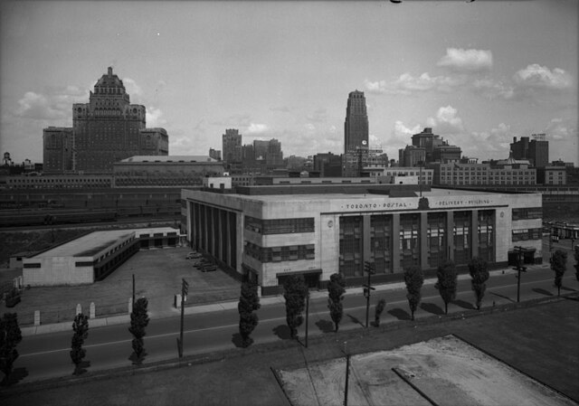 The original Toronto Postal delivery building, pictured in 1944.