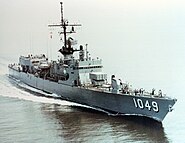 USS Koelsch (FF-1049) underway