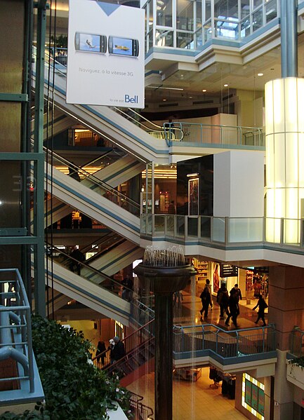 File:Underground shopping centre Montreal 1.JPG