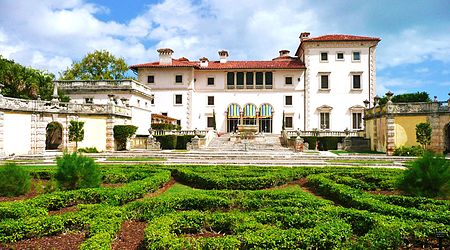 Tập_tin:Villa_Vizcaya_20110228.jpg