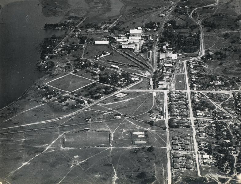 File:Vista áerea del ex Ingenio Las Palmas, Chaco.jpg