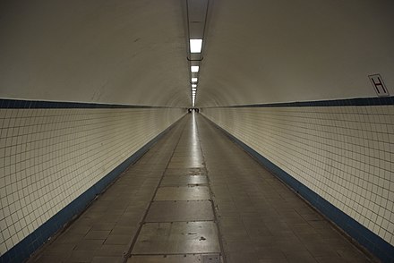 Take the Sint-Annatunnel under the Schelde...