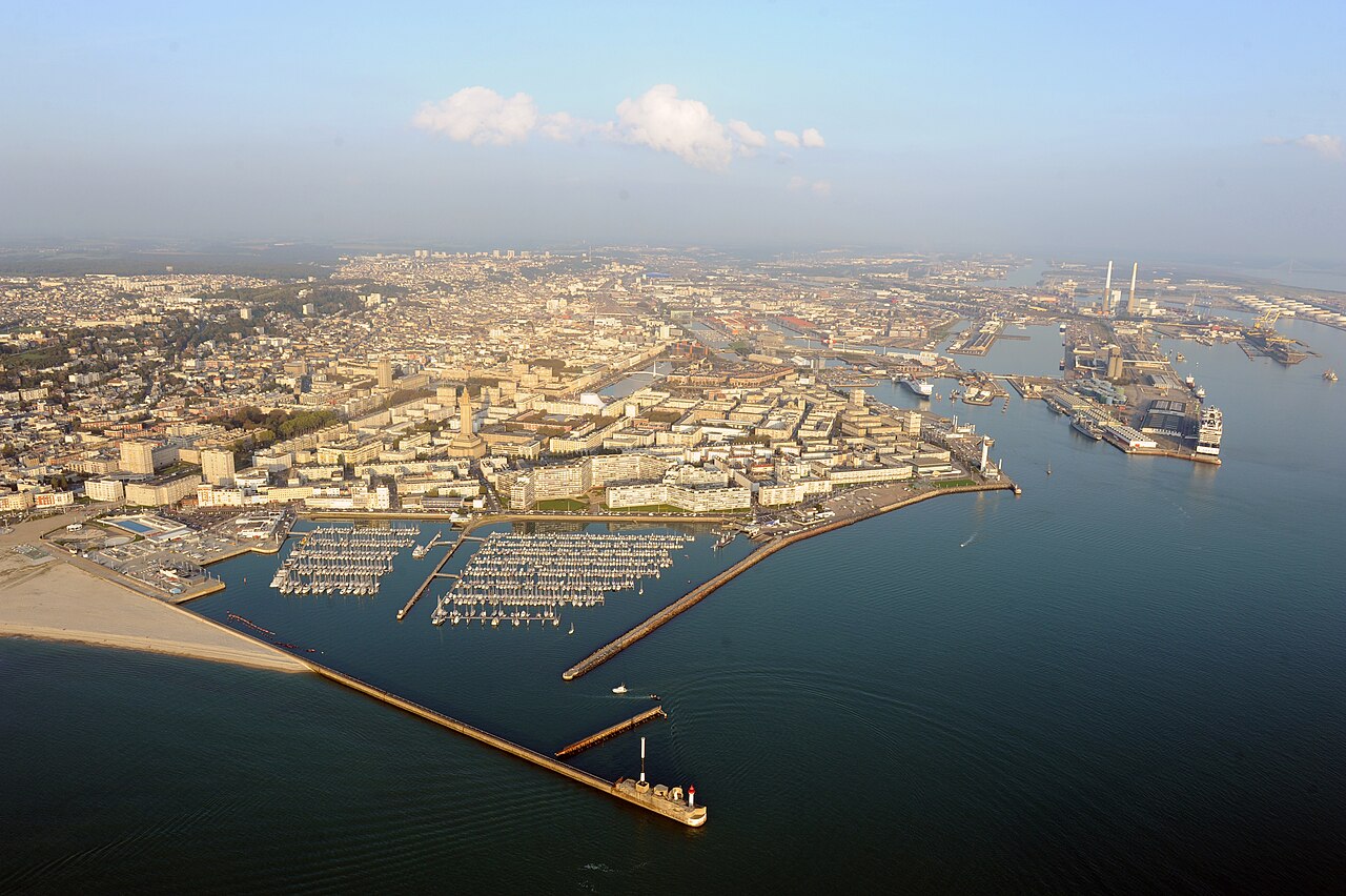 Vue aérienne de la ville du Havre.jpg