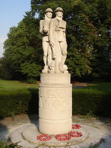 File:War Memorial, Battersea Park 02.JPG