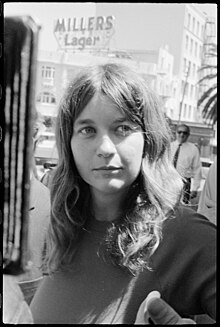 Leaving court, Sydney 1972