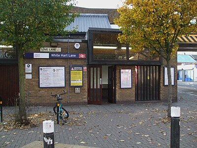 White Hart Lane (stacja kolejowa)
