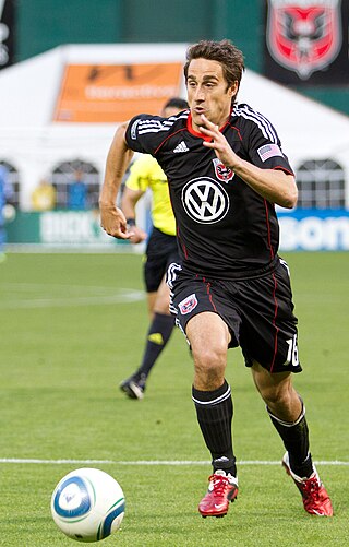 <span class="mw-page-title-main">Josh Wolff</span> American soccer coach and former player (born 1977)