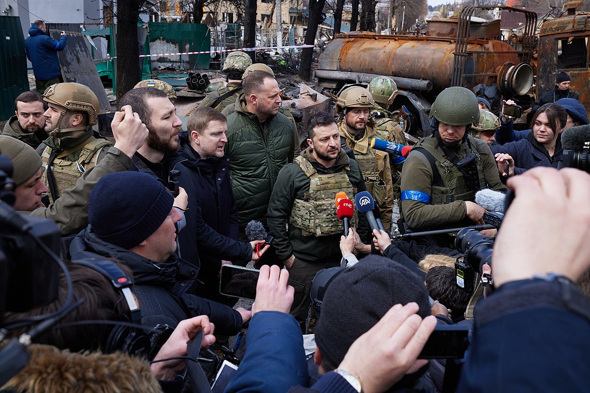 Former Ukrainian President Is On The Streets With A Rifle