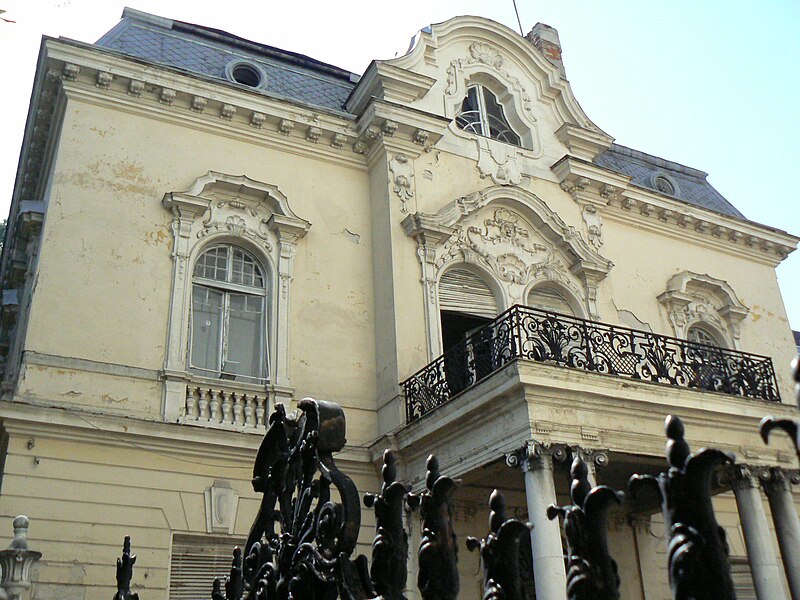 File:Yablanski-house-right-1.jpg