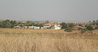 How to get to יציץ with public transit - About the place