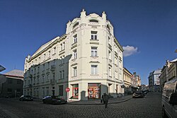 Činžovní dům (Hradec Králové), Špitálská 182.JPG