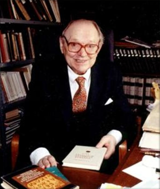 <span class="mw-page-title-main">Omeljan Pritsak</span> Ukrainian-American history professor (1919–2006)