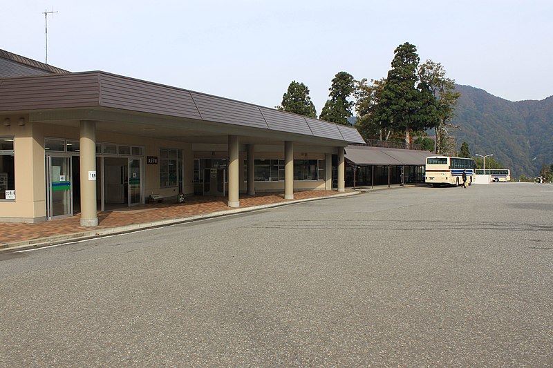 File:美女平駅 - panoramio.jpg