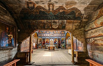 2017 - Дрогобич - церква Св. Юрія - інтер'єр - 2.jpg