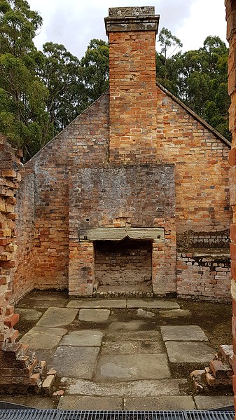 File:2018-02-15 103524 Port Arthur anagoria.jpg