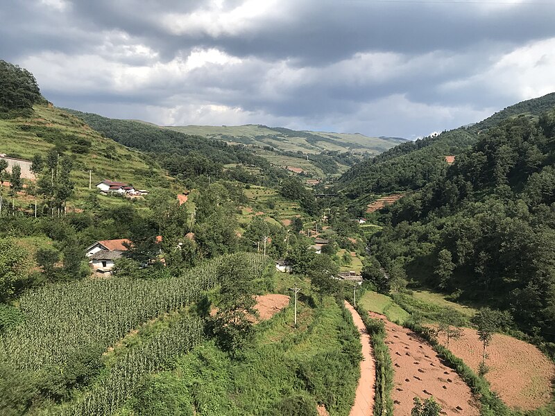 File:201908 Shagude Village of Lewu, Xide County.jpg