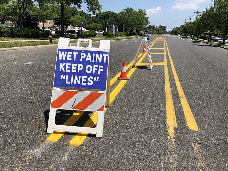 File:2021-06-29 13 00 06 Sign reading "Wet Paint - Keep Off 'Lines'" along the yellow median stripes on Kuser Road just west of Yardville-Hamilton Square Road in Hamilton Township, Mercer County, New Jersey.jpg