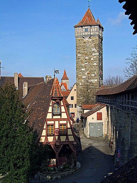 File:A house near the city walls of Rothenburg.jpg