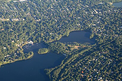 How to get to Lower Mystic Lake with public transit - About the place