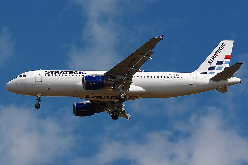 File:Airbus A320-211, Strategic Airlines JP6883236.jpg