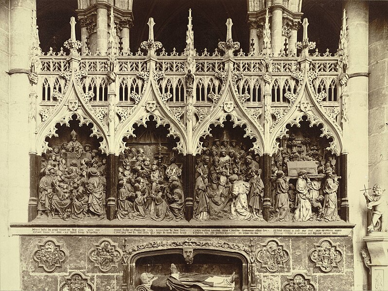 File:Amiens Cathedral, Detail of Screen (Interior) (3486806664).jpg