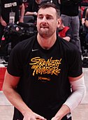 Andrew Bogut (cropped).jpg