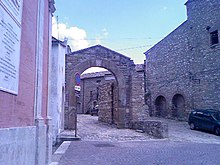 Arco di Porta di Capo