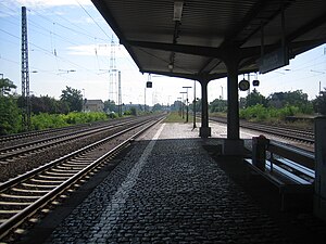 Bahnhof Mombach 3.JPG