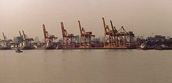 Bangkok Harbour cranes.jpg